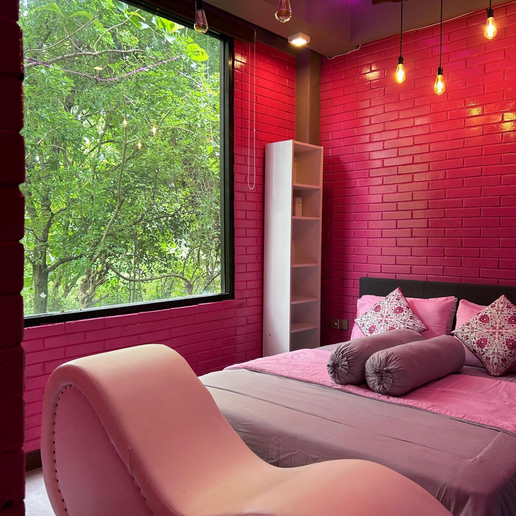 Yurooms Villapartment - Love Room Bali (Adults Only) Jimbaran Exteriör bild