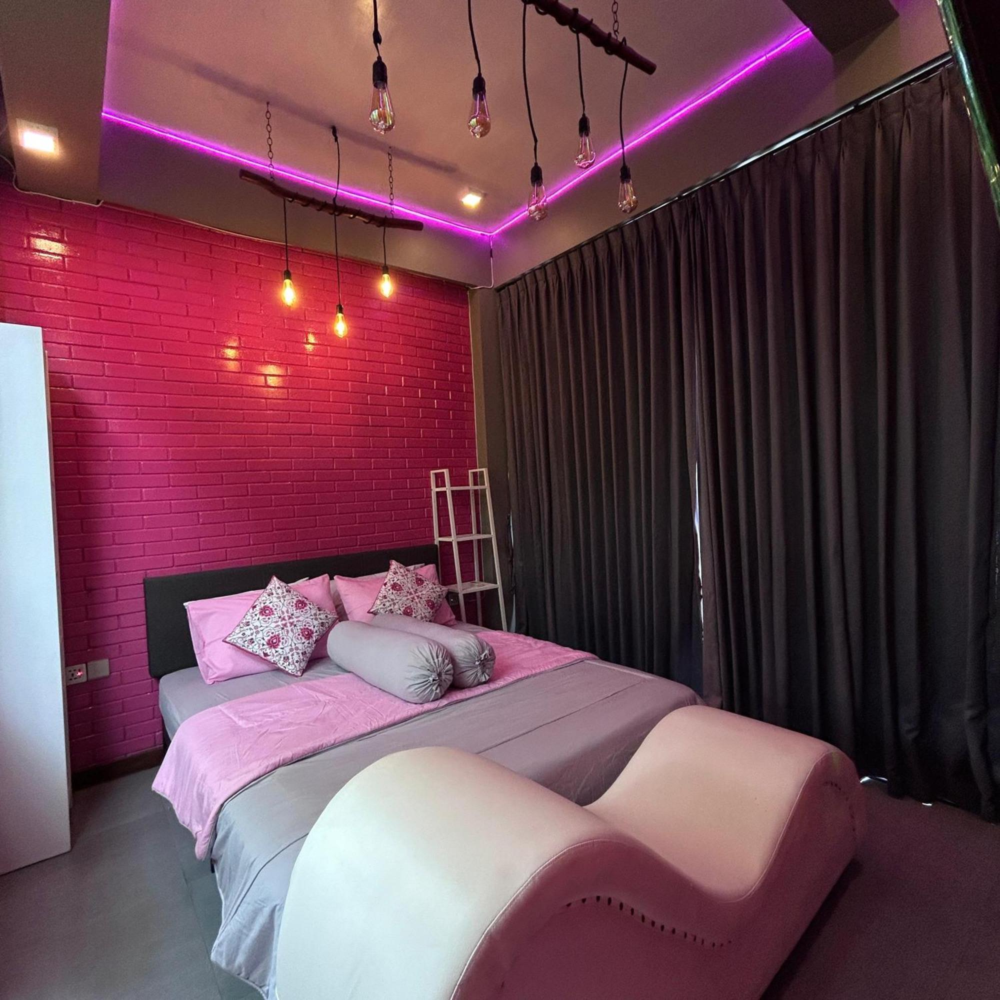 Yurooms Villapartment - Love Room Bali (Adults Only) Jimbaran Exteriör bild